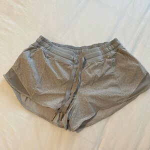 Lululemon Hotty Hot Shorts in Light Grey